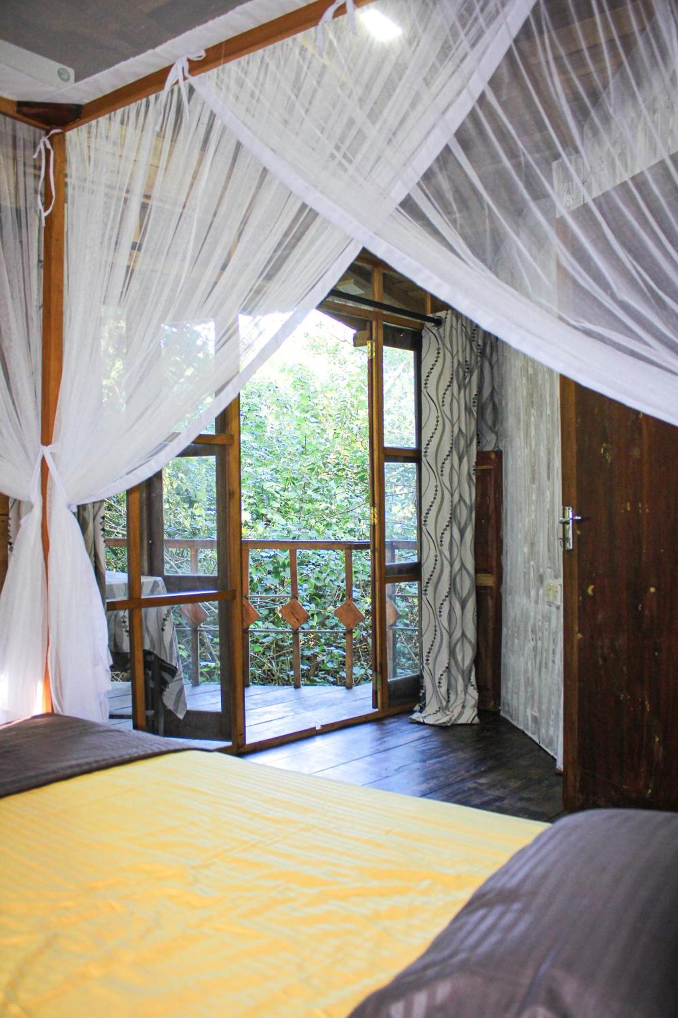 Seasons Four Eco Friendly Treehouse Guest House มาตารา ภายนอก รูปภาพ
