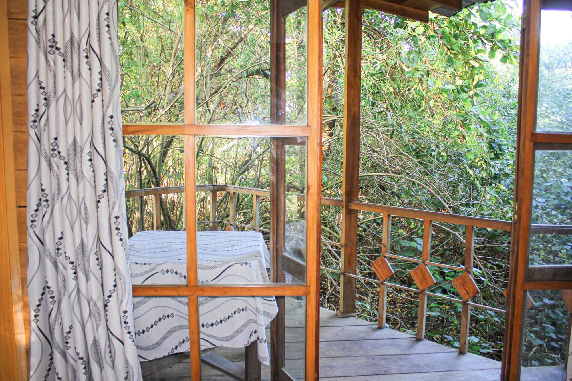 Seasons Four Eco Friendly Treehouse Guest House มาตารา ภายนอก รูปภาพ